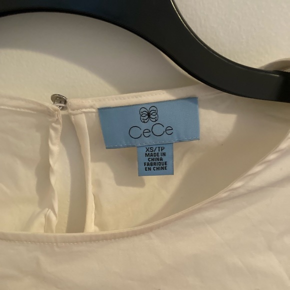 CeCe White Cotton short sleeve top XS - Picture 3 of 4